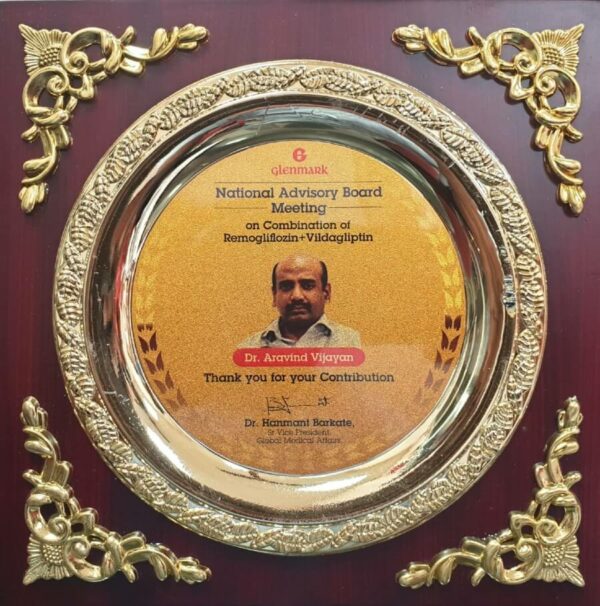 best speaker award in Glenmark national advisory board to Dr. Aravindh Vijayan