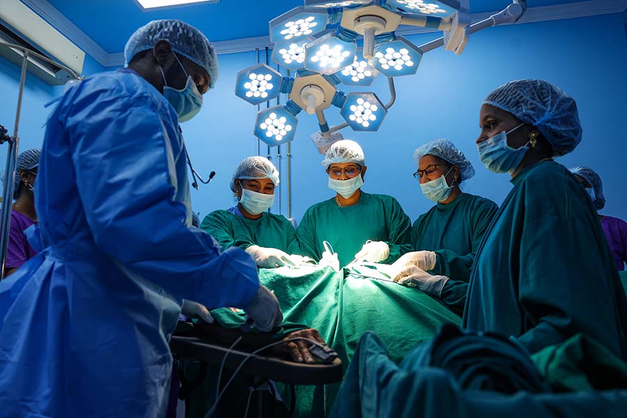 Dr. Ananthi Aravind during the operation at Lister Hospitals
